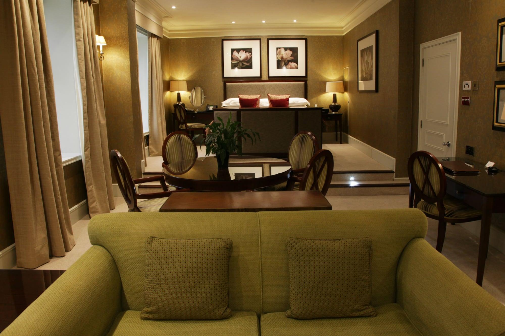 The Chester Grosvenor מראה חיצוני תמונה A suite at the hotel