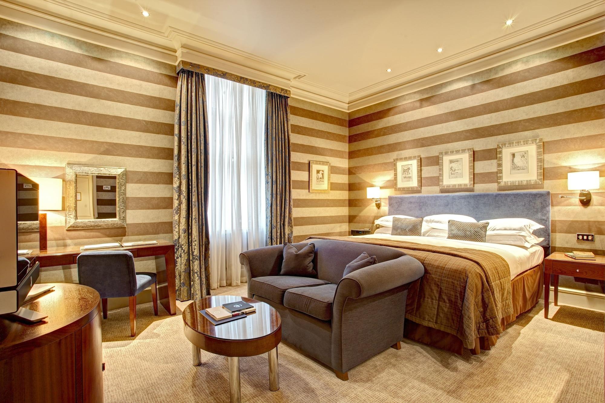 The Chester Grosvenor מראה חיצוני תמונה A suite at the hotel